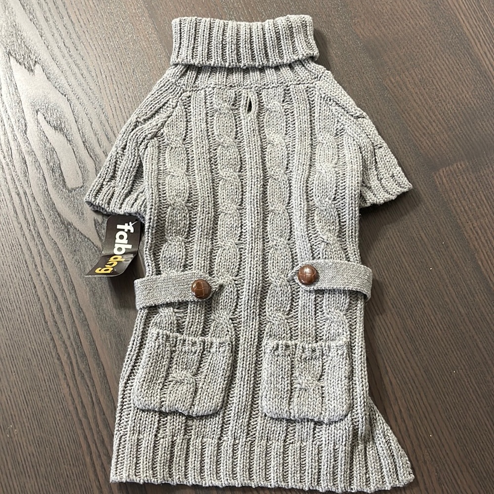 NWT - Dog Heather Grey Turtleneck Sweater - Size 16”